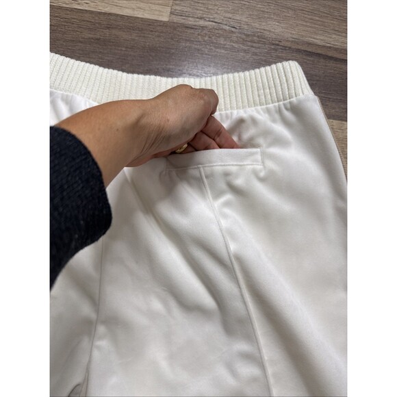 adidas Originals  Track  Pants Wonder White Sz L WMN Velvet Jogger new - Picture 6 of 15